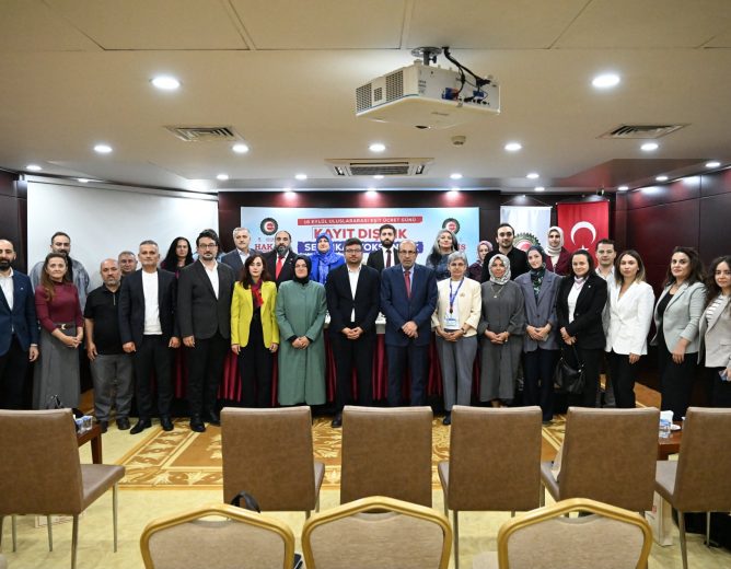 Kadın Komite Başkanımız Aynur Çizer, HAK-İŞ’in Eşit Ücret Programına Katıldı
